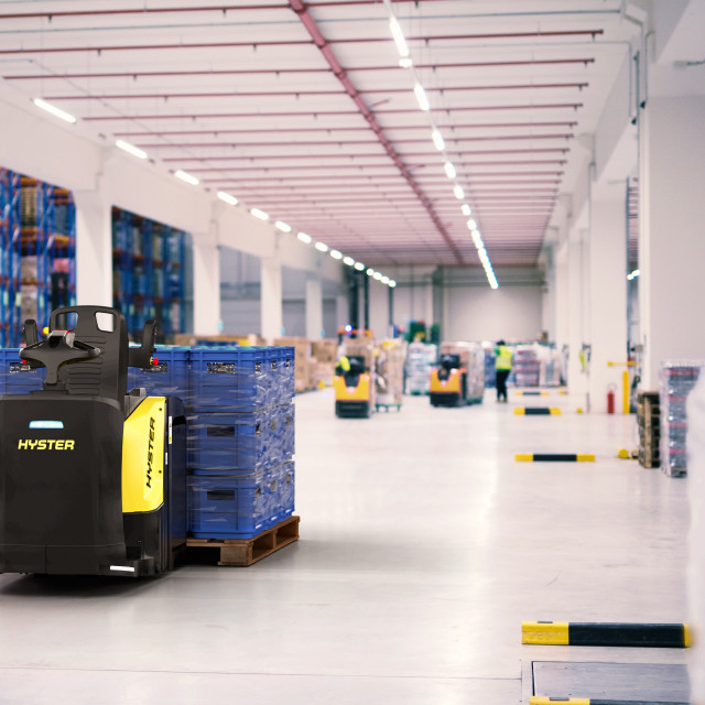 Hyster: Kommissionierer für LKW-Beladung