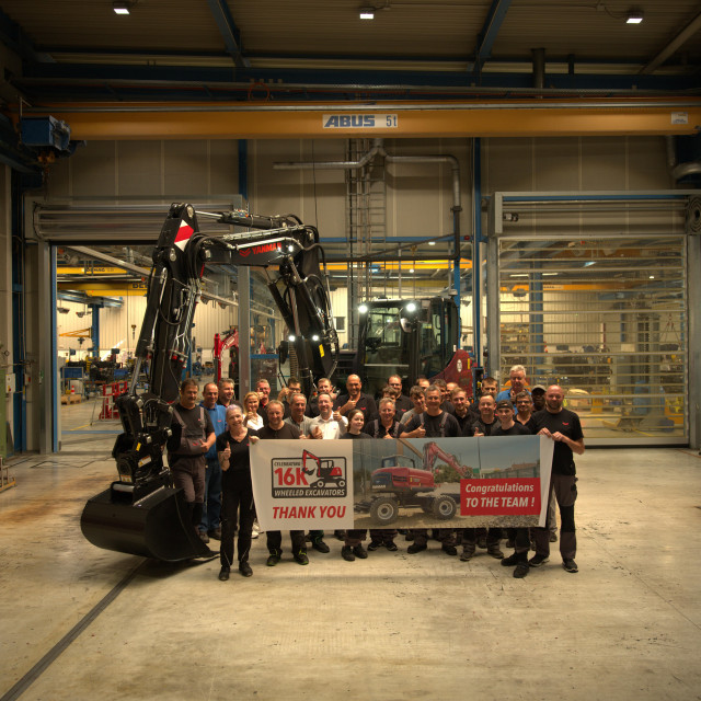 Yanmar: 16.000 Mobilbagger