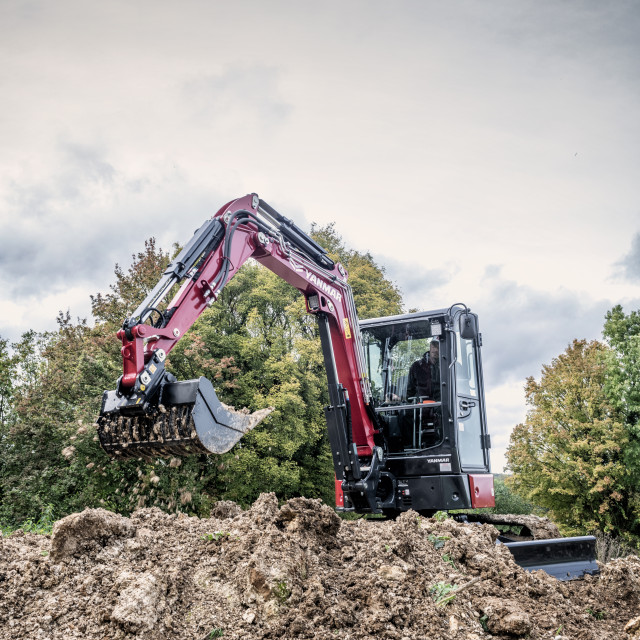 YANMAR: Neue Generation Zero-Tail-Bagger