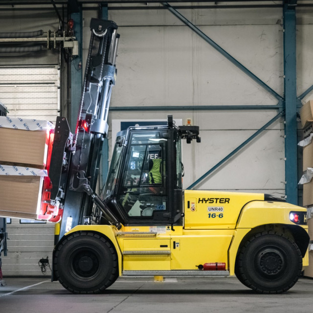 HYSTER Schwerlaststapler